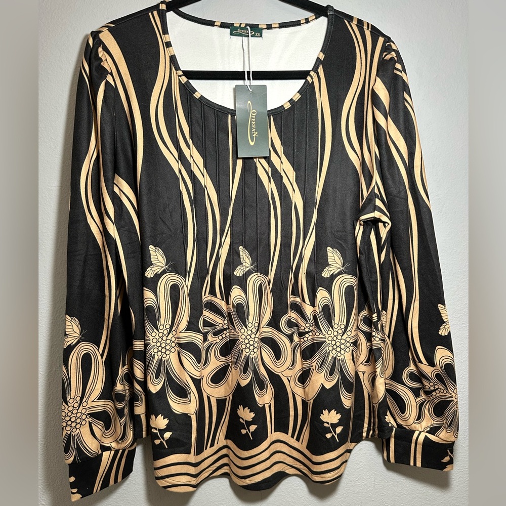 Ofeefan long sleeves shirts for women’s size XXL.Black & Gold Floral motives.NWT